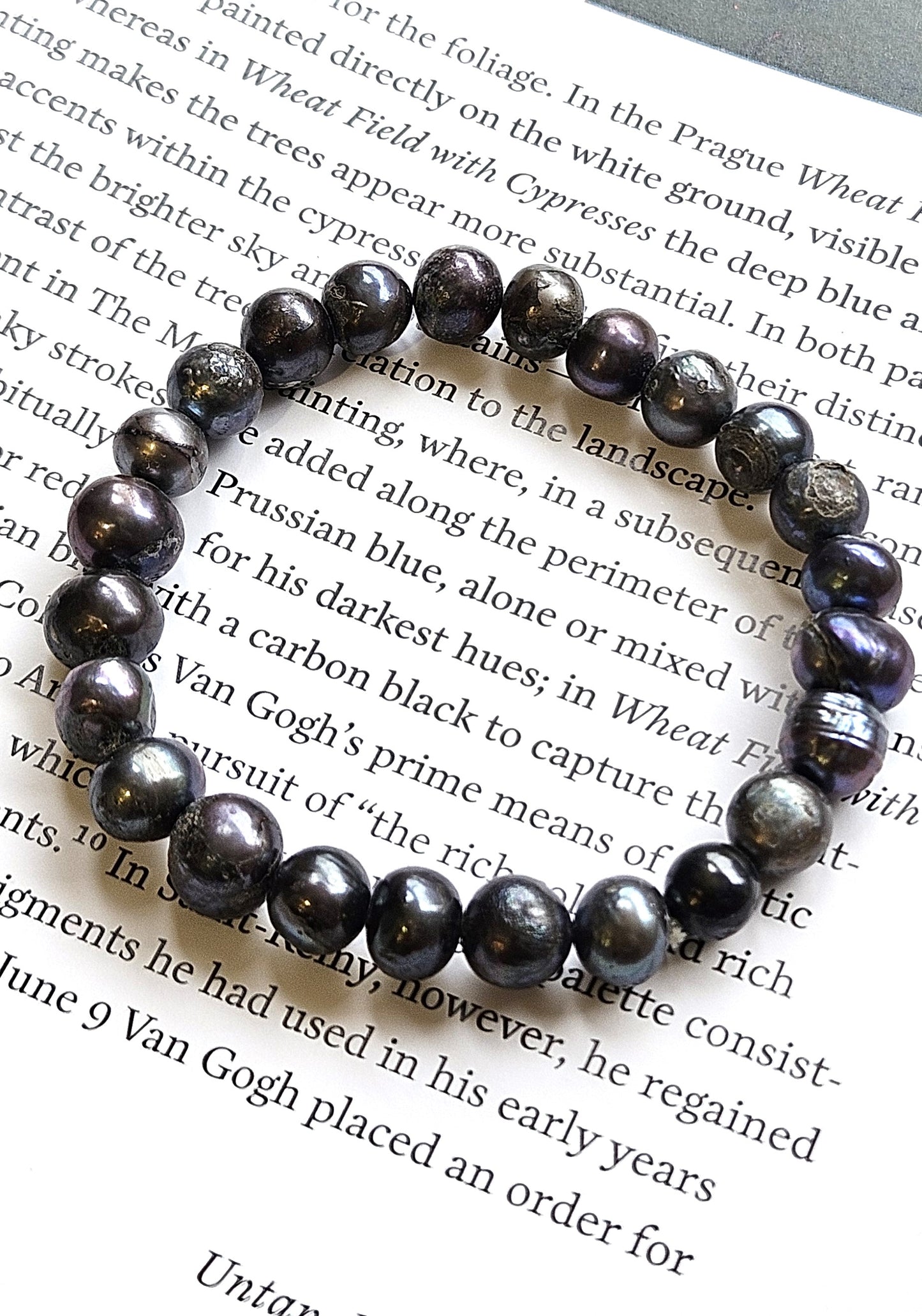 Black Pearl Bracelet - Elegance & Inner Wisdom